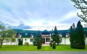 Éden Apartman