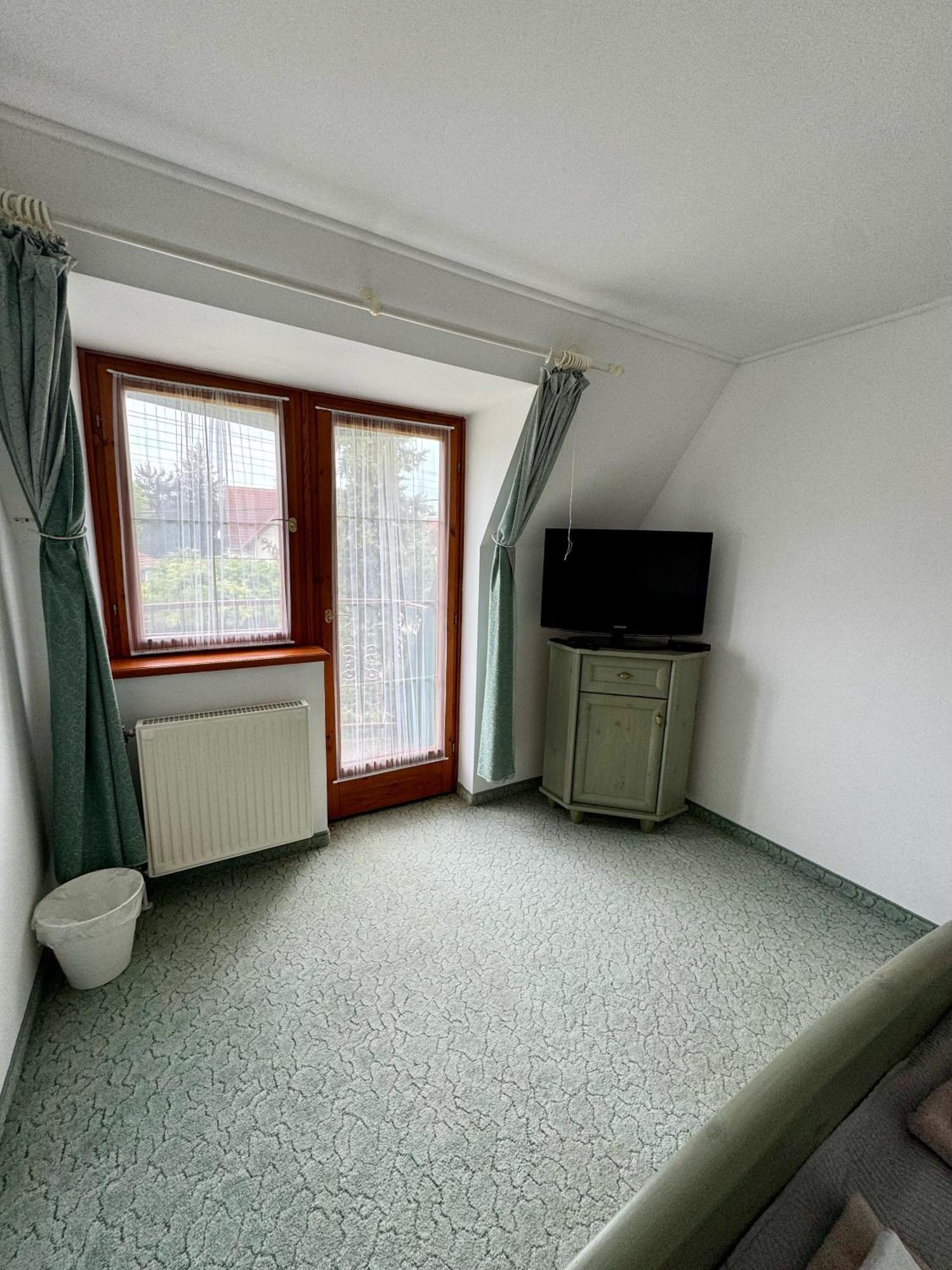 Éden Apartman Bük Exterior foto