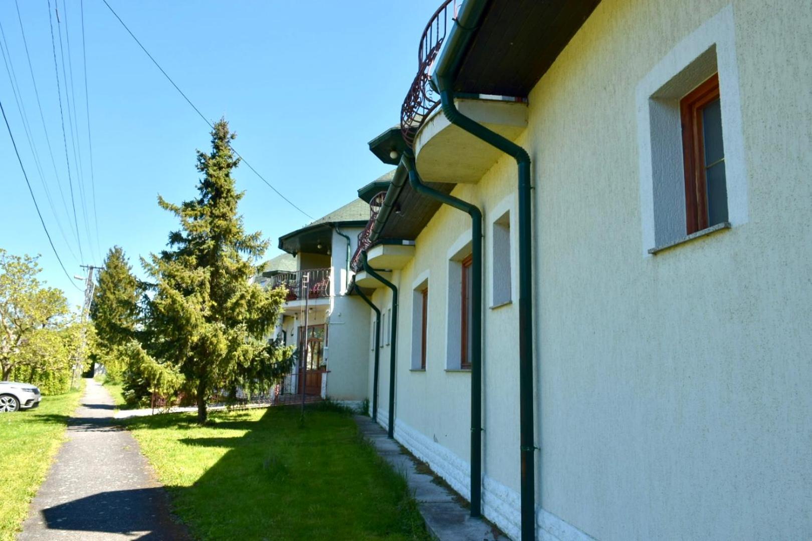 Éden Apartman Bük Exterior foto